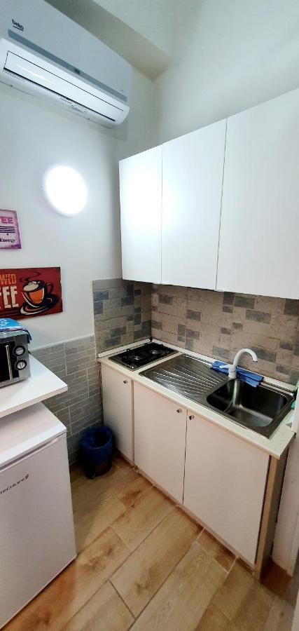 Room N.23 Таранто Экстерьер фото